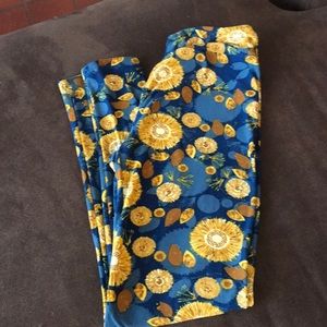 Super soft lularoe leggings blue/gold fall pattern